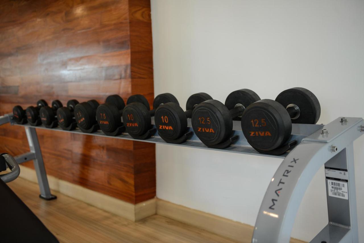 Ramada By Wyndham Bangkok Ten Ekamai Residences エクステリア 写真