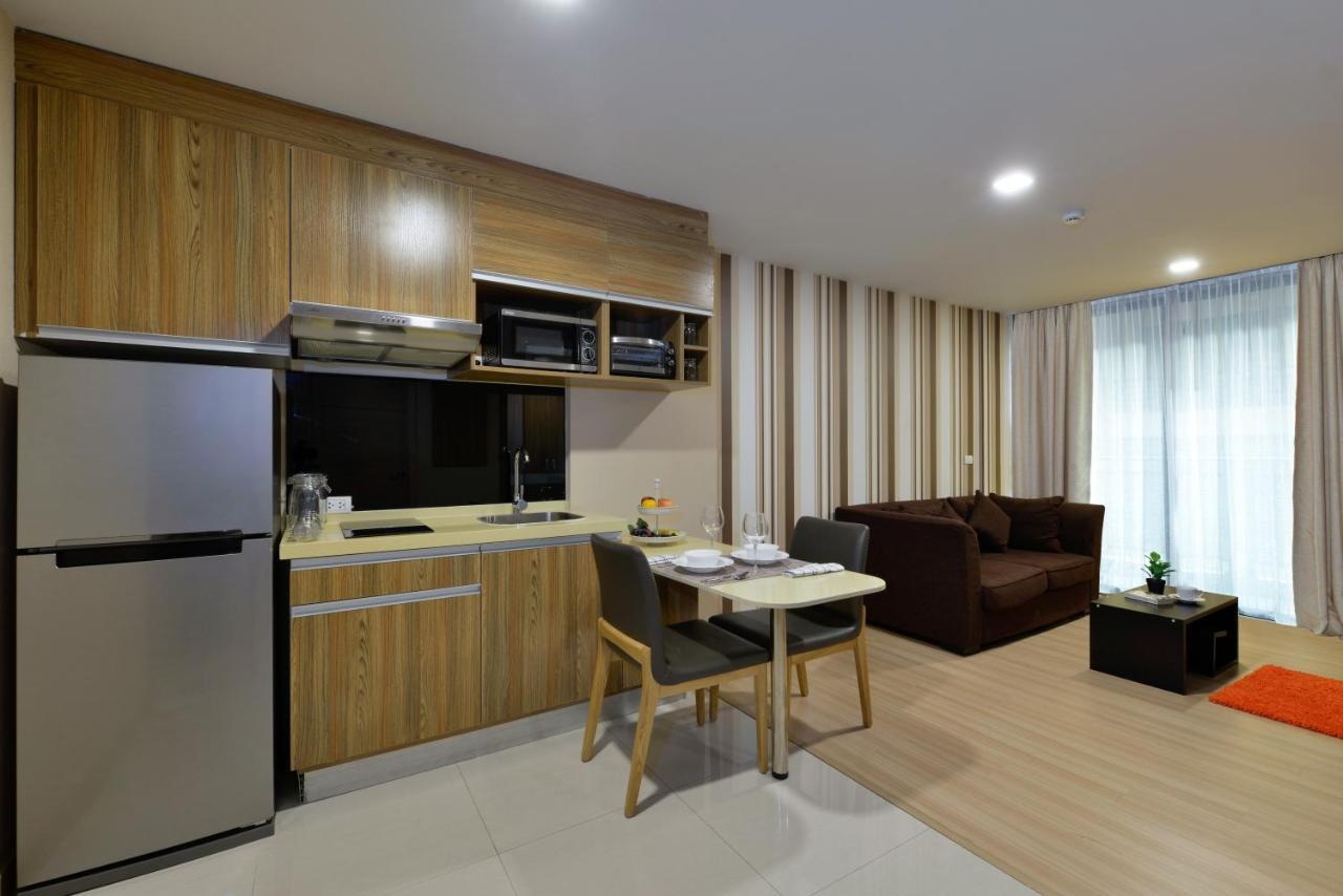 Ramada By Wyndham Bangkok Ten Ekamai Residences エクステリア 写真